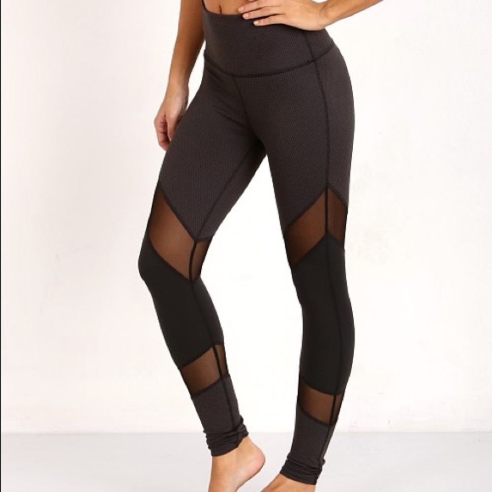 Beyond Yoga Colorblock Deco Mirrored Paneled Leggings Size XS Gray High Rise
